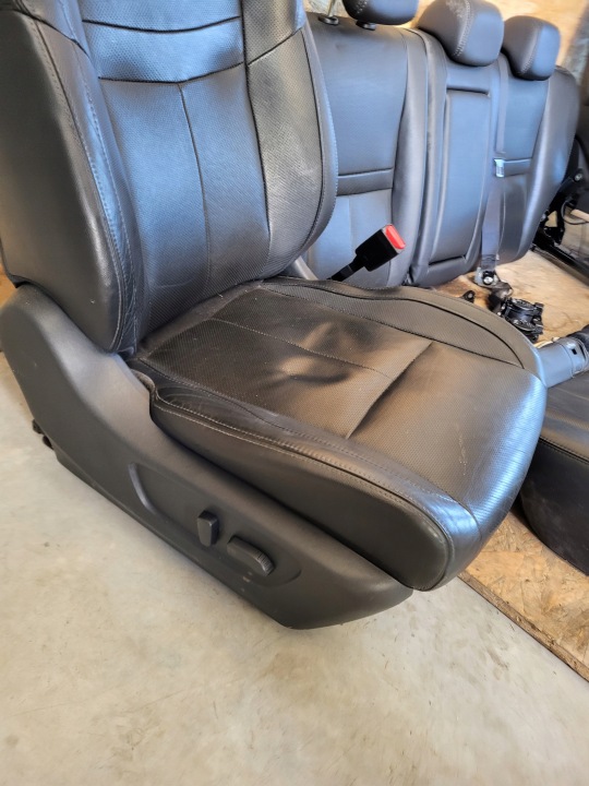 фото №10, Сиденья диван nissan qashqai j11 кожа подогрев исправные
