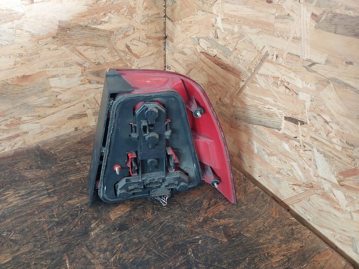 фото №10, Лампа задняя зад левая левый vw bora sedan