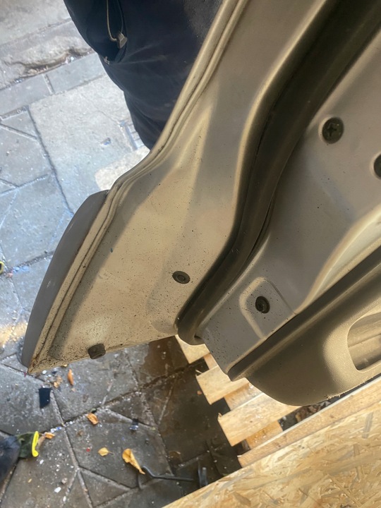 фото №6, Дверь левая передние mitsubishi pajero iii 5d планка стекло дверь