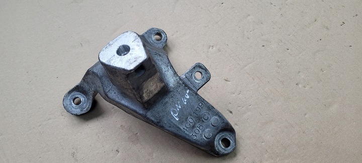 фото №1, A7 4g лапи двигуна права 3.0 tfsi 4g0199308c a6 c7 4g