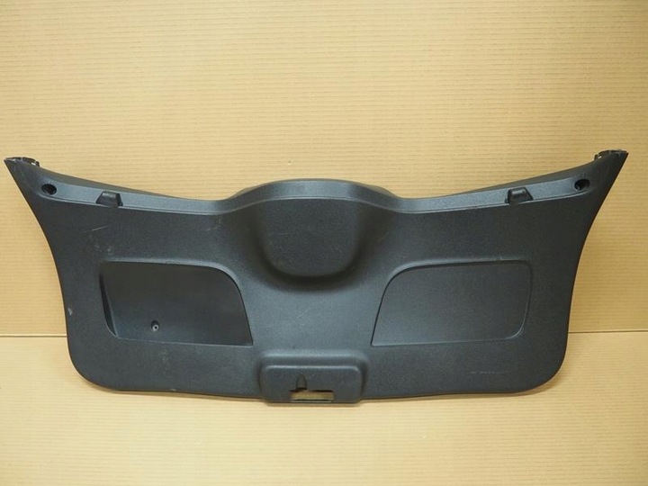 фото №1, Обивка накладка крышки зад clio iii 8200293811