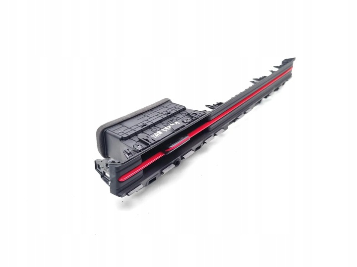 фото №10, Hyundai kona боковая решётка воздуховод панели распределительной перед левый 2024 suv