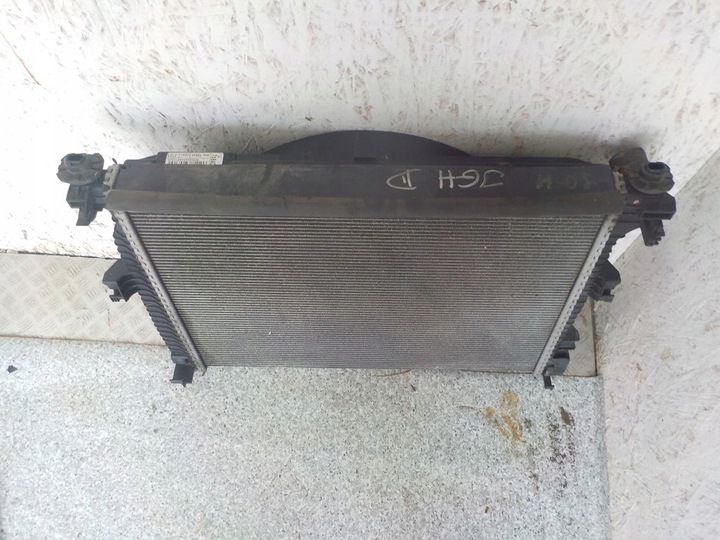 фото №1, Радіаторів води jeep grand cherokee wk2 дизель