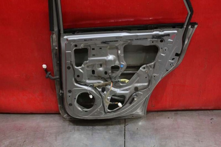 фото №12, Двері праві зад задні k36g nissan tiida 1 i sedan 04-08