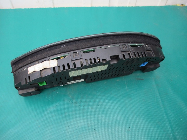 фото №5, Audi a6 c5 2.5 tdi fis ok 329 tys пробег спидометр приборы 4b0920900c
