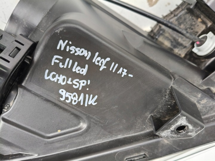фото №10, Лампа правая фара nissan leaf ii 17- полный led