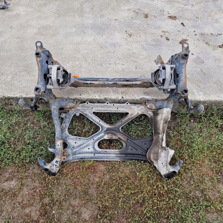 фото №1, Підрамник подушки двигуна a6 c7 kpl