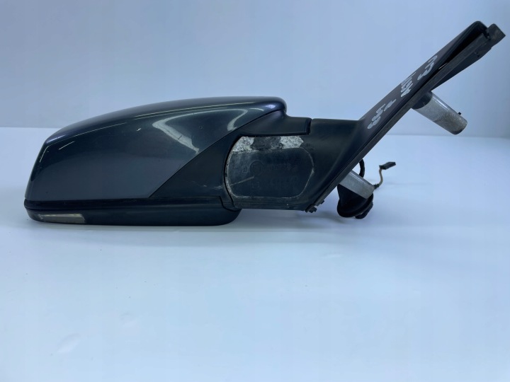 фото №10, Зеркало правое передние bmw e60 3pin a68 platingrau подсвечиваемый европа!