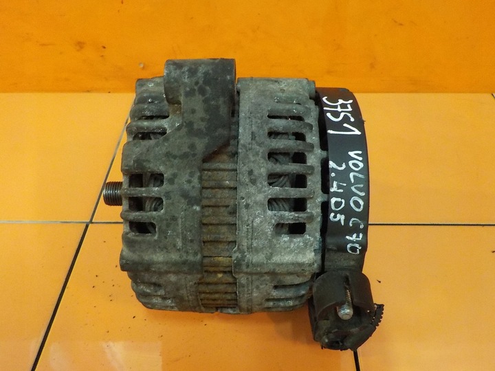 фото №1, C70 s40 v50 2.4 d5 09r 179km генератор 30773111