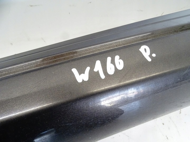 фото №10, Молдинг порогова накладка права mercedes ml w166 amg 796