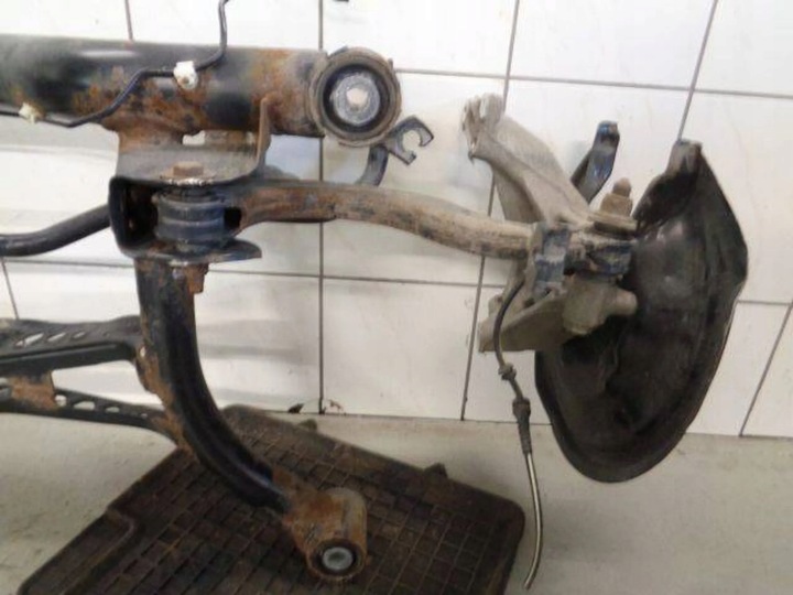 фото №8, Vw passat b7 2013 2.0 tdi універсал балка вісь підвішування зад задня