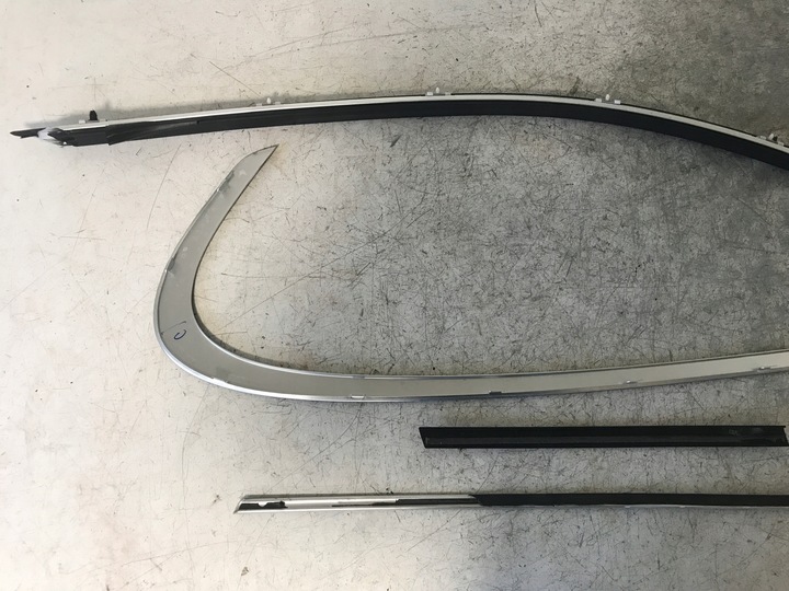 фото №7, Планки скла права bmw 1 f21 lci м-пакет комплект