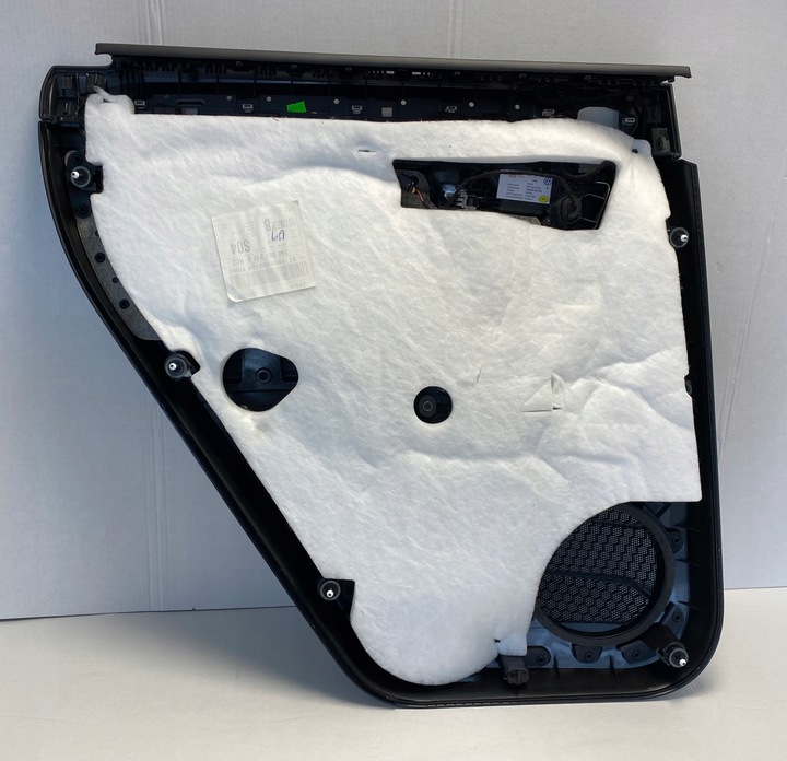 фото №9, Vw touareg iii r-line обивка боковина дверь правый зад 760867212j кожа