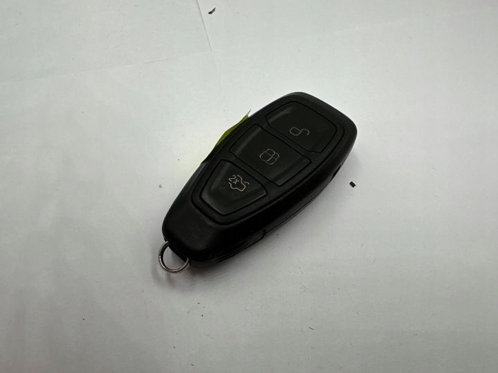 фото №5, Ключ ключ pilot keyless ford fiesta mk8 kuga c-max ii 7s7t-15k601-ed