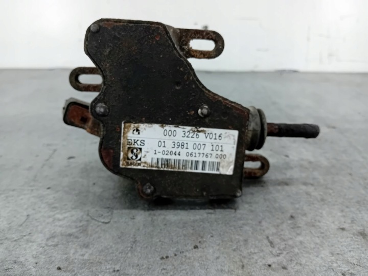 фото №6, Цилиндр сцепления коробки smart fortwo i 0003226v016 013981007101 0.8 cdi