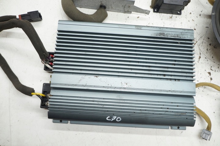 фото №6, Dynaduio динамик усилитель озвучивание европа 4x100w комплект volvo c70 i
