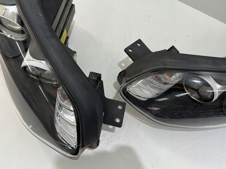 фото №8, Лампа левая правая kia sportage iv ксенон комплект