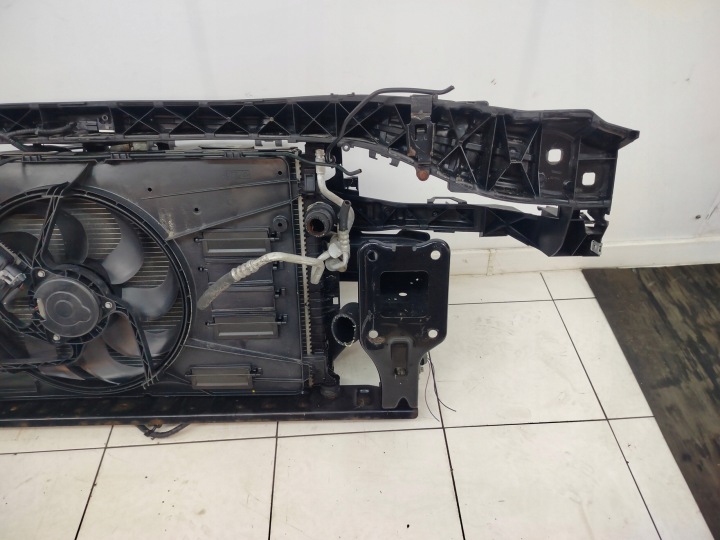 фото №10, Ford s-max mk1 рестайлінг 10r- передня панель радіатор комплект 2.0 tdci g6