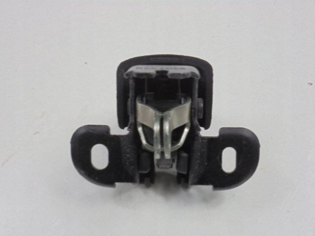 фото №1, Dacia доккер 12-17 замок дверь багажника зад правые верхний