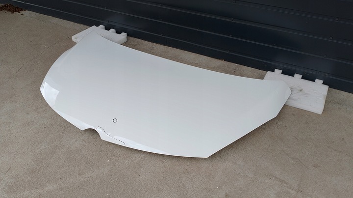 фото №11, Opel zafira c капот крышка двигателя белая красивая