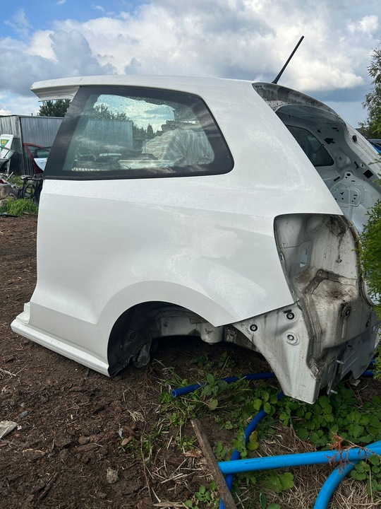 фото №1, Vw polo 6r 3d 1.2 чверть крило задній ліва lb9a