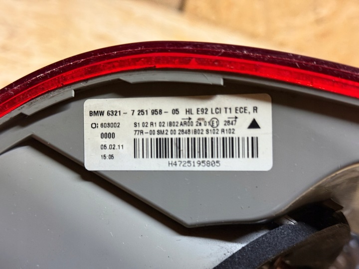 фото №15, Bmw 3 купе e92 рестайлинг 10r- комплект лампа зад левая правая w крыло + крышка багажника led