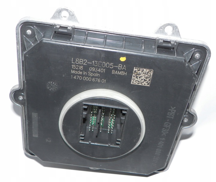 фото №1, Land rover defender 2 ii l663 модуль led l8b2-13e005-ba 147000067601 оригинальный номер