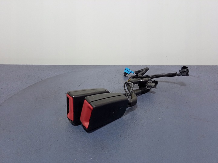 фото №2, S w222 застібка ременя безпеки зад 2228600869