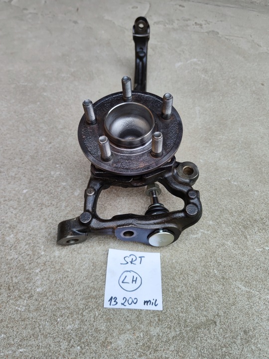 фото №9, Dodge challenger charger srt передня ліва поворотна опора 2015+