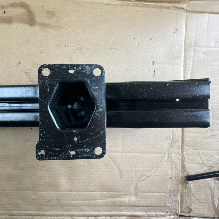 фото №6, Tesla модель s 2012- балка бампера перед 1034456 1031141 1032205 нова