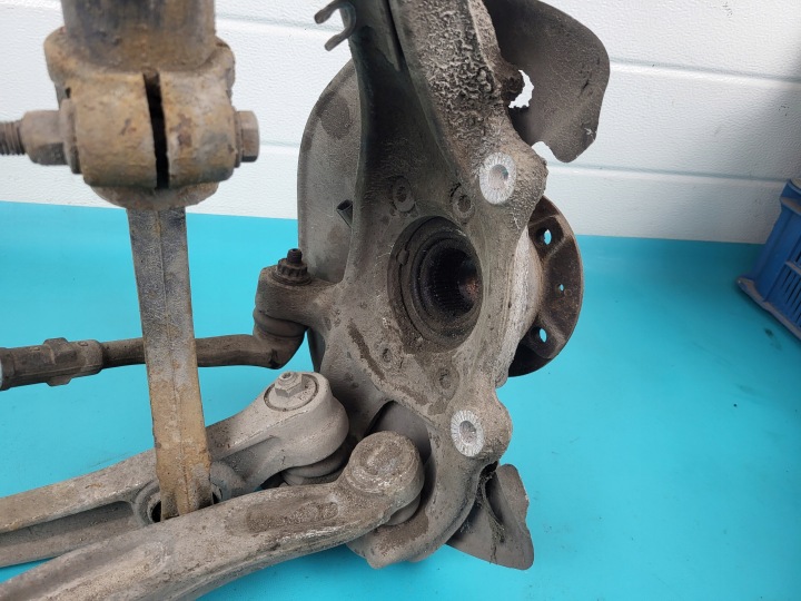 фото №10, Audi a4 b8 11r 2.0 tdi підвішування праве перед поворотна опора амортизатор