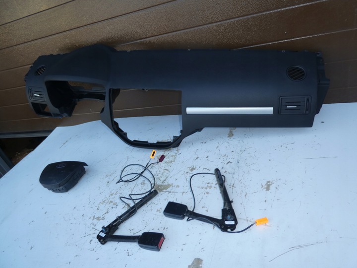 фото №6, Ford c-max mk1 панель консоль подушки eu комплект