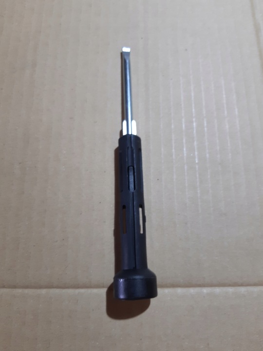 фото №11, Audi набор narzędziowy ремонтный ушко буксировочные отвертка клины kół