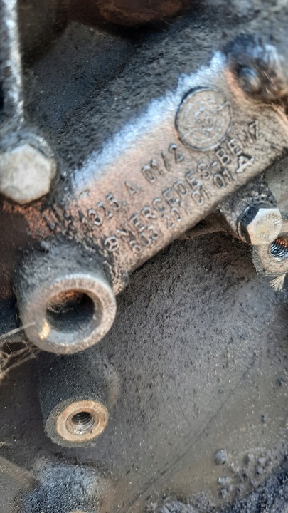 фото №12, Двигатель насос форсунки mercedes vito w638 2.3d измерение