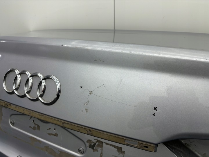 фото №14, Audi a6 c8 sedan крышка багажника зад задняя