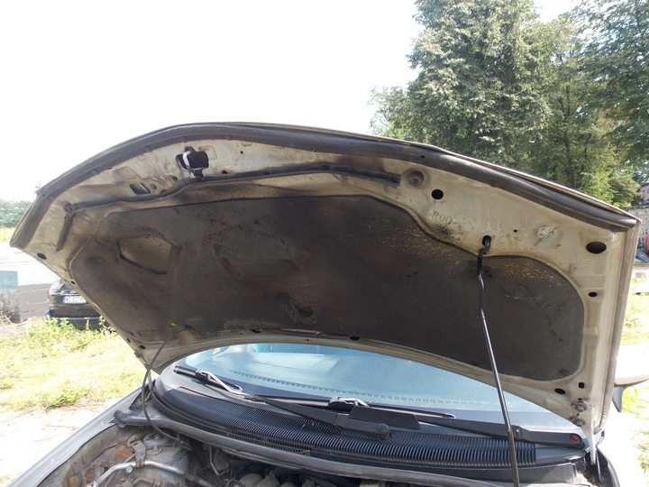 фото №5, Капот передня mazda premacy 01-05 рестайлінг срібна