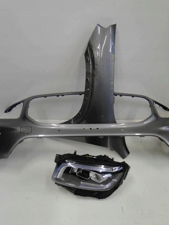 фото №10, Mercedes glb x247 247 крило переднє лівий перед