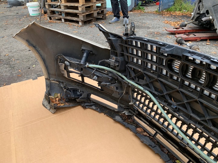 фото №7, Бампер перед переднее audi q7 4l идеальный оригинал lx1z комплектный