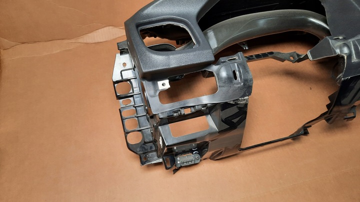 фото №8, Панель роздавальна консоль volvo s60 v60 10-18r eu