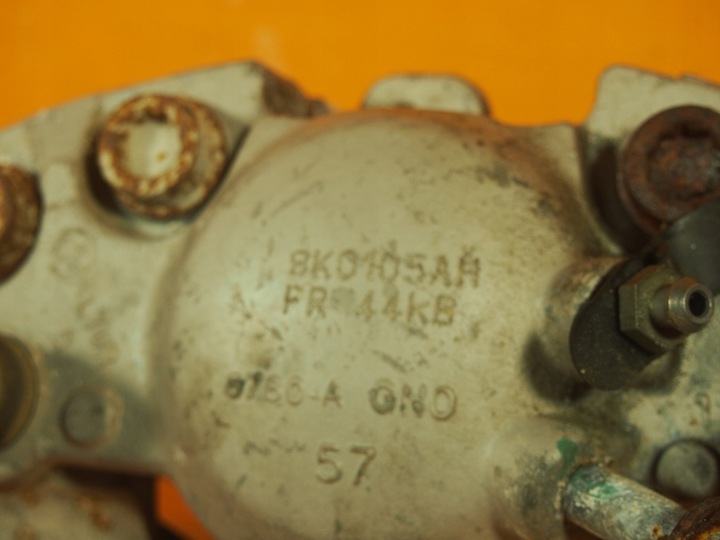 фото №15, Audi a5 8t супорт гальмівний перед lh 8k0615105ah