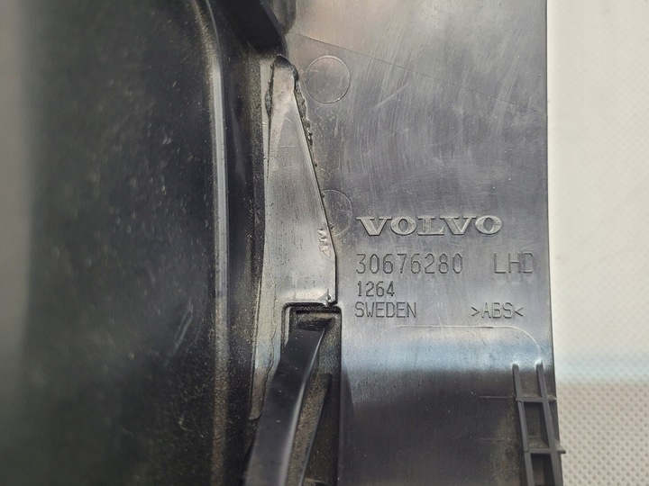 фото №5, Volvo s80 v70 xc70 07 бардачок posażera боковой