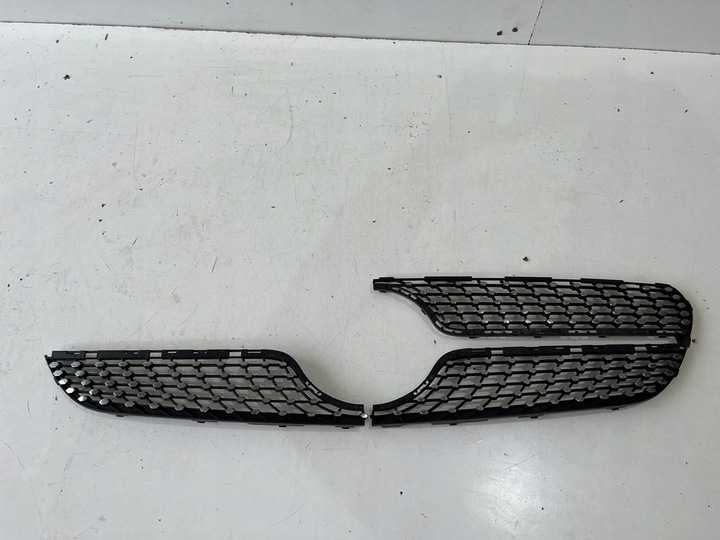 фото №1, Mercedes cla 117 amg решітка радіатора решітка решітка оригінал