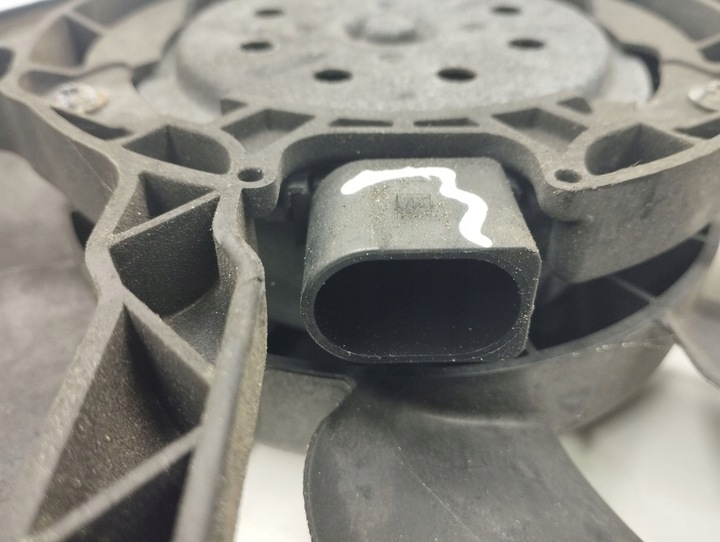 фото №6, Audi a6 c7 2011 электрический вентилятор радиатор