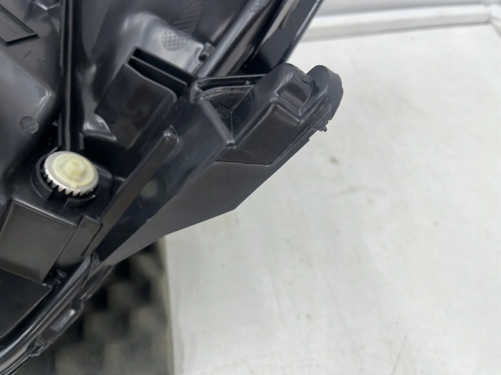 фото №16, Фара передня toyota camry 8 viii xv70 17-24r. права передня повний led or