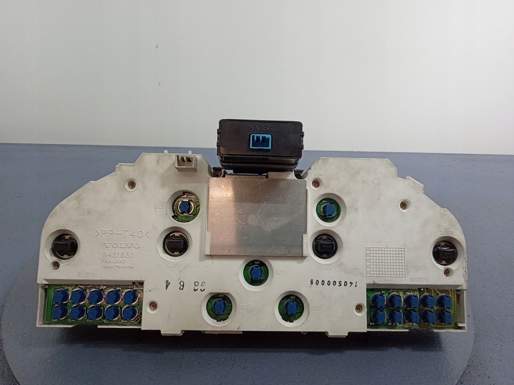 фото №5, Volvo s70 v70 i 2.5 tdi спидометр приборы eu 9472523