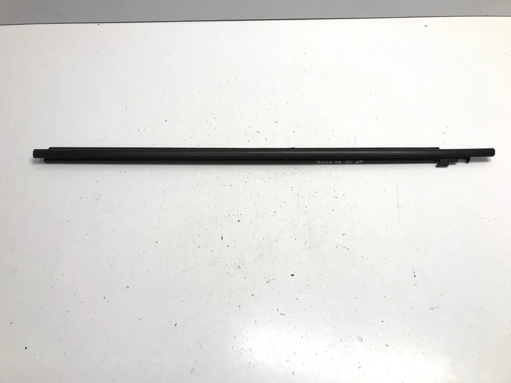 фото №1, Toyota bz4x 2023 планка накладка дверь левый перед передняя zewnęrzna