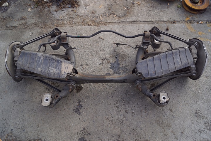 фото №11, Балка подвешивание зад audi a4 b9 8w0505235ae