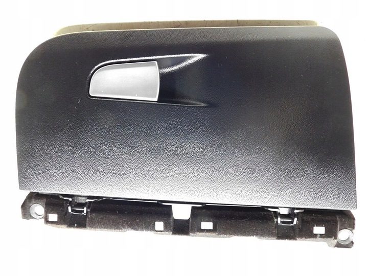 фото №9, Бардачок панелі пасажира - alfa romeo giulia eu