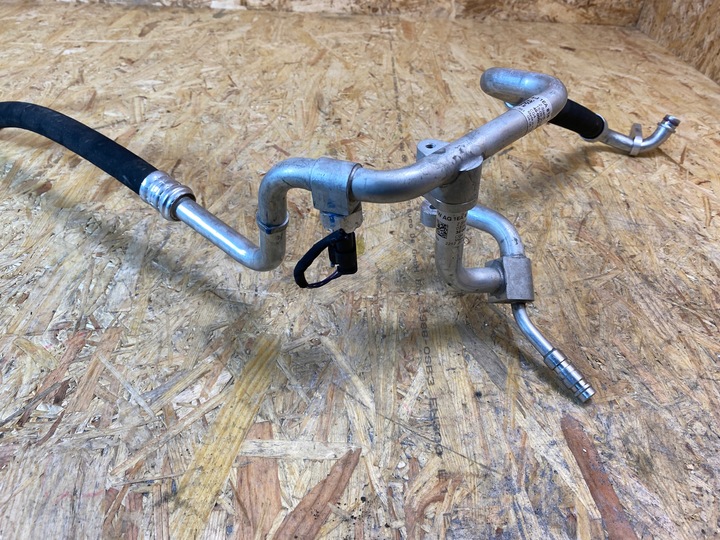 фото №10, Шланг шланг кондиционера vw id3 id4 1ea816743j