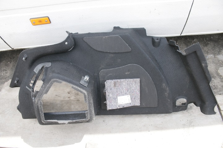 фото №6, Оббивка багажника права passat cc